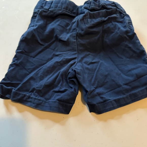 Carter's Boys chino shorts navy size 3T - Picture 3 of 3